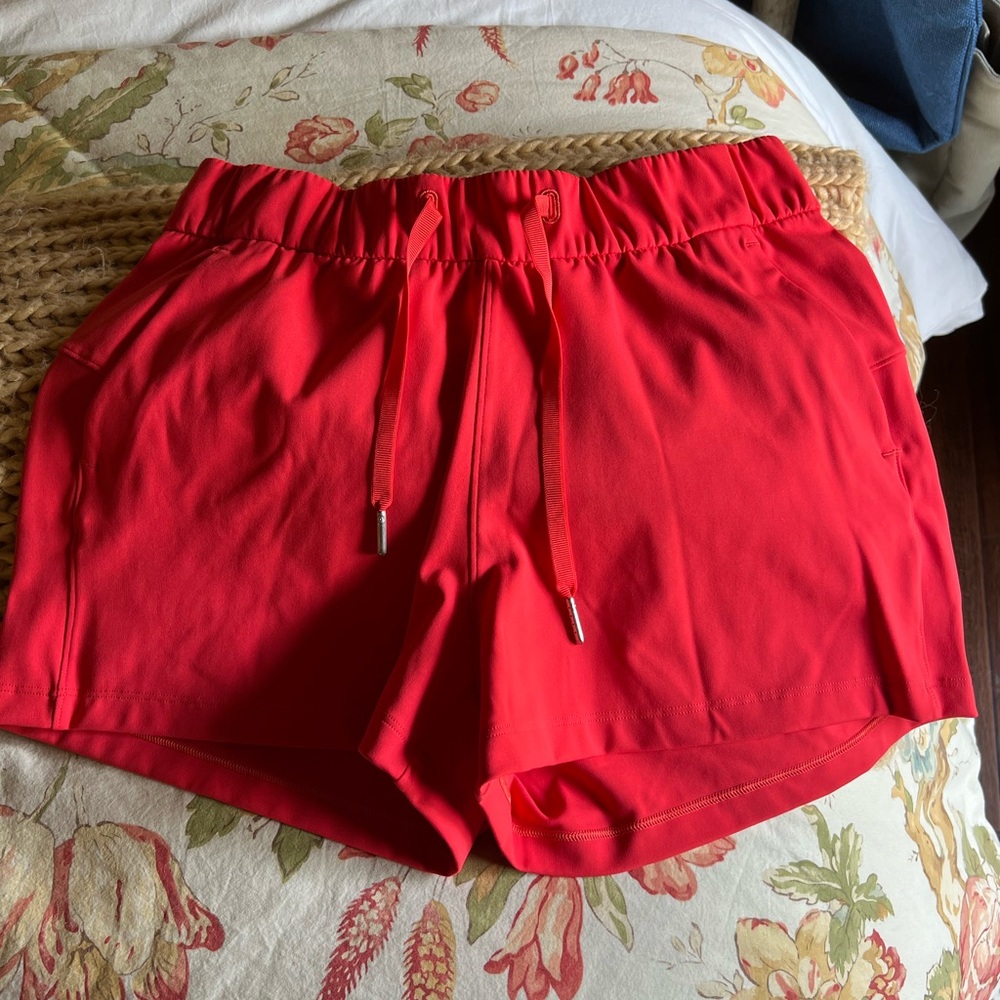 Lululemon Shorts no liner